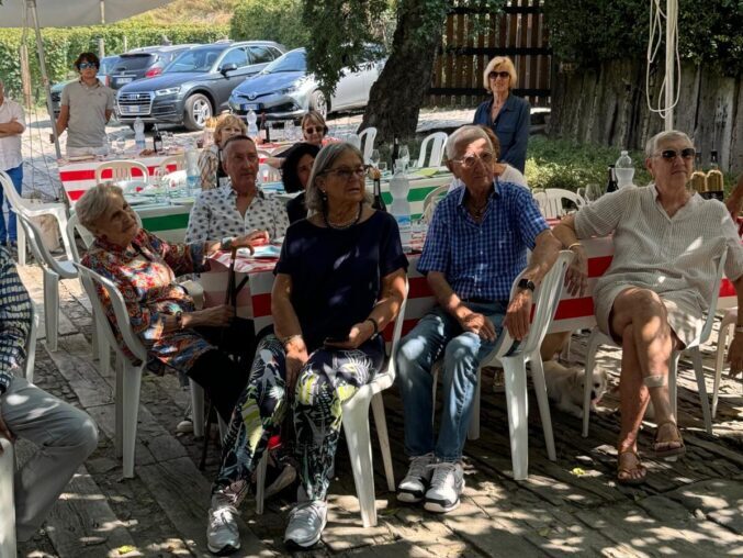 Giornata a Serralunga in località Sorano per il Rotary Club Bra