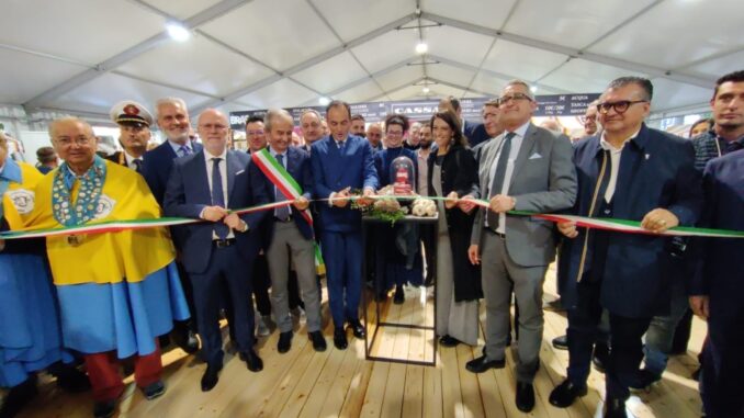 Inaugurata la quarta edizione di Bra's 5