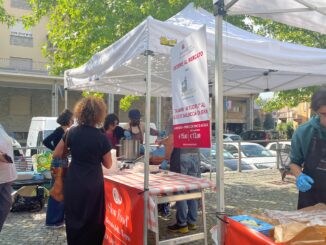 In piazza Pertinace tornano le osterie al Mercato della terra e in via Zara iniziano i corsi di cucito 1
