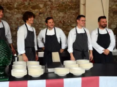 Enrico Boglioli,  chef con quattro stelle Michelin, è stato incoronato a Bra