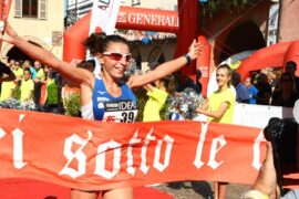 Ad Alba sport e solidarietà corrono e camminano sotto le torri 1