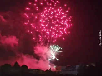 Tradizione rispettata: la Fiera gallese propone i fuochi d'artificio