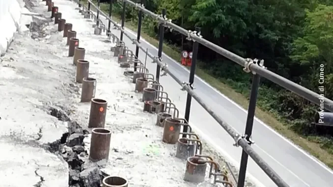 Lavori stradali sulla provinciale 102 in località Valle di Gottasecca
