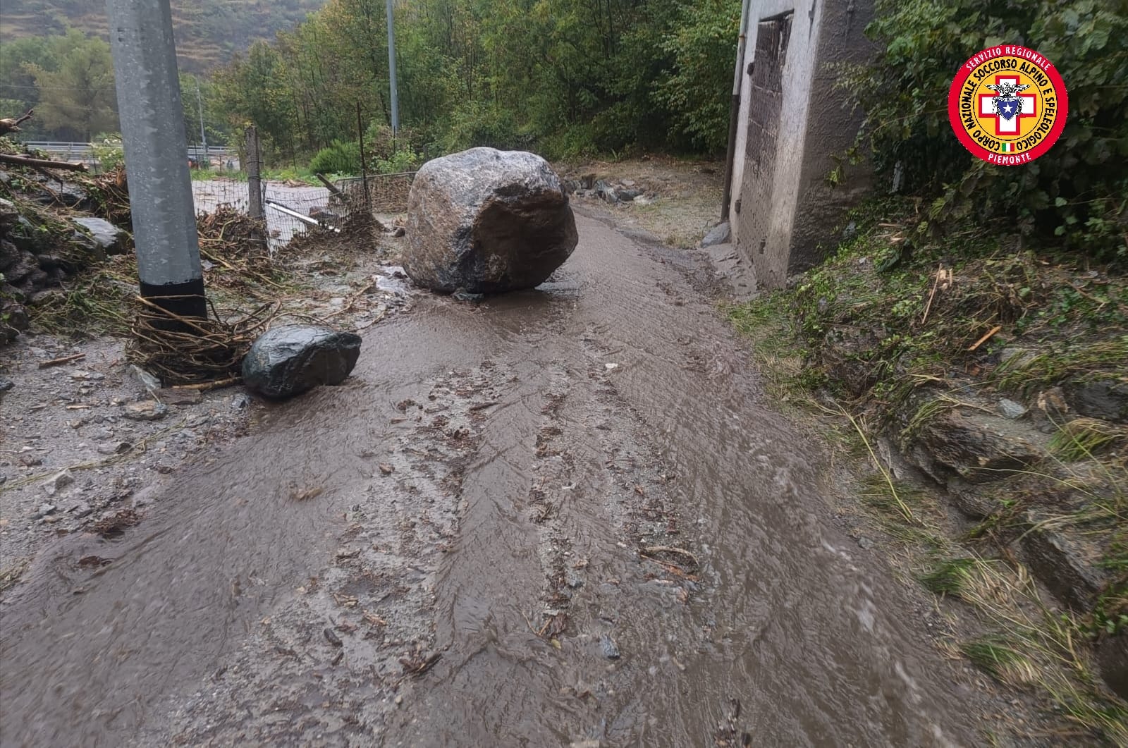 Maltempo in Piemonte, il Soccorso alpino interviene in Valle di Susa 2
