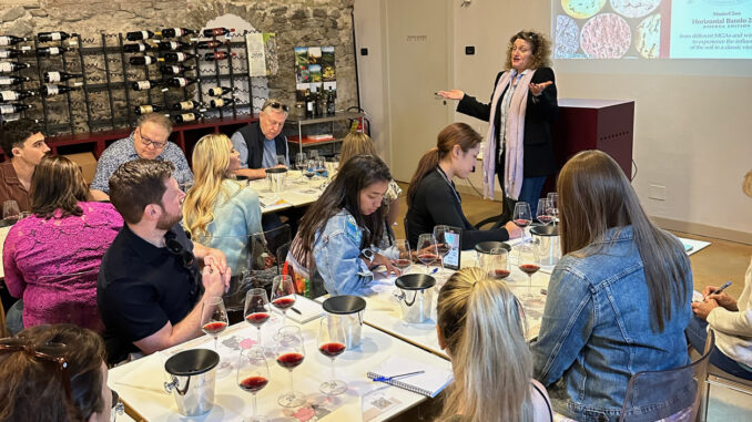 A Barolo una degustazione di otto tipi di Barolo di otto vendemmie differenti
