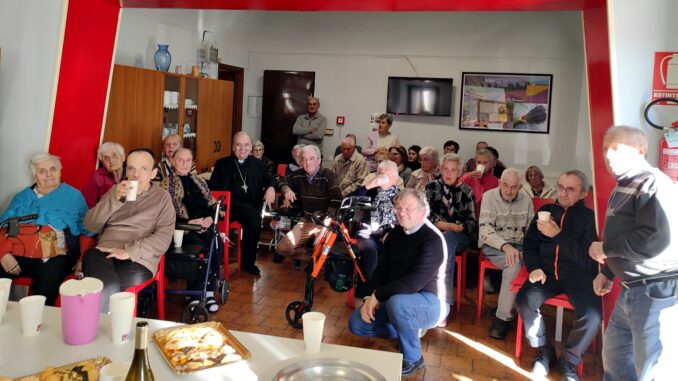 Serravalle, il vescovo Marco Brunetti ha fatto una visita pastorale al Soggiorno anziani