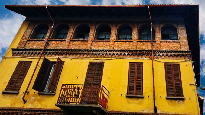 Sommariva Bosco: prosegue il recupero per l’ex casa del fascio