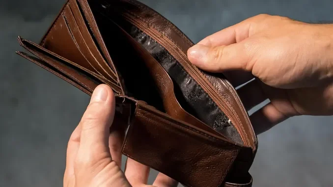 pixabay-portafoglio-vuoto In Italia ci sono più di 2 milioni di famiglie in povertà assoluta