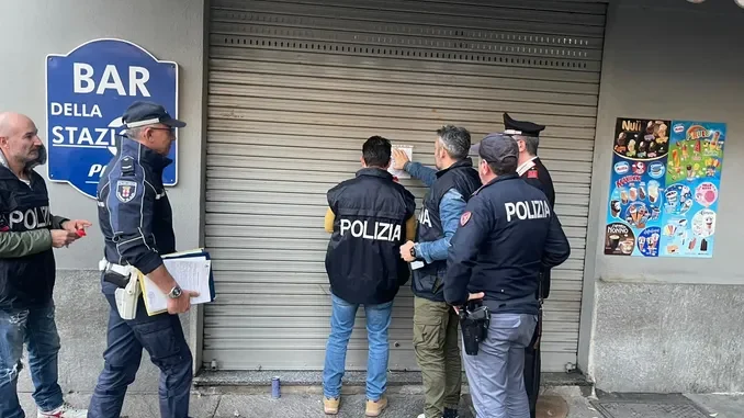 Chiuso per 15 giorni il bar della stazione di Alba