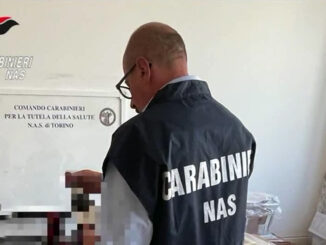 Vendevano vini di pregio francesi contraffatti, sei arrestati dai Nas di Torino (Video) 1