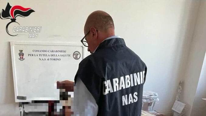 Vendevano vini di pregio francesi contraffatti, sei arrestati dai Nas di Torino (Video) 1