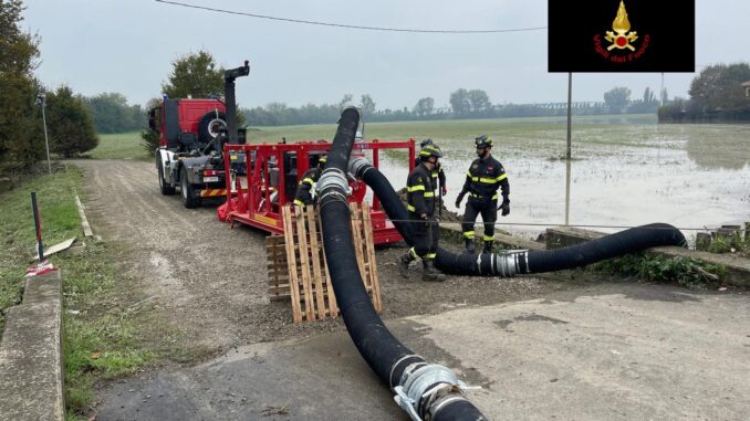 La colonna mobile dei Vigili del fuoco di Cuneo in Emilia 4