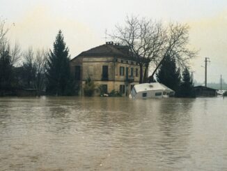1994-2024 / Asti: «Dal tetto, accendevamo una pila per fare sapere che eravamo vivi»