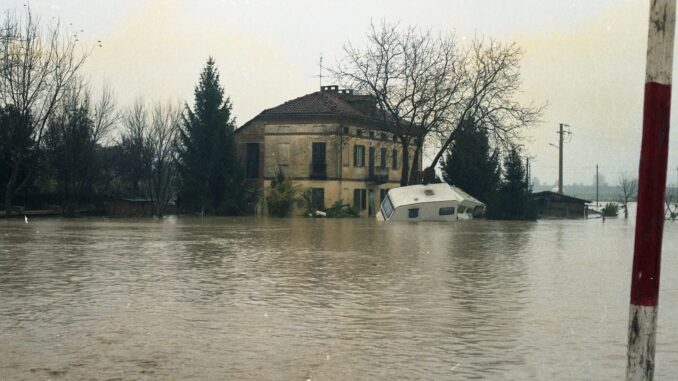 1994-2024 / Asti: «Dal tetto, accendevamo una pila per fare sapere che eravamo vivi»