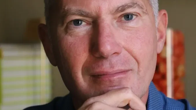 Il Caffè letterario di Bra ospita Luca Ponzi con il suo libro su Matteo Messina Denaro