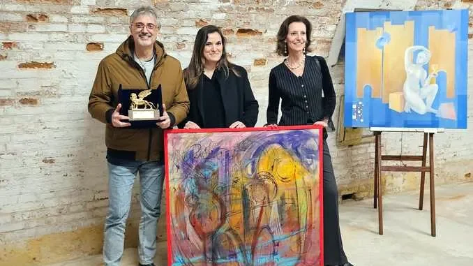 Maurizio D'Andrea vince il Leone d'oro alla Triennale di Venezia: l'astrattismo simbolico si fa voce della modernità