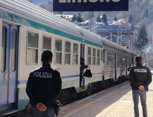 OPERAZIONE STAZIONI SICURE” GIORNATA DI SERVIZI STRAORDINARI DALLA POLIZIA DI STATO NELLE STAZIONI DEL PIEMONTE E VALLE D’AOSTA