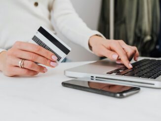 Black friday in Piemonte: 5 persone su 10 comprano oggetti inutili