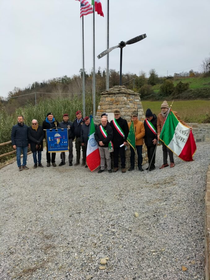 Vesime ha celebrato gli 80 anni del primo atterraggio all