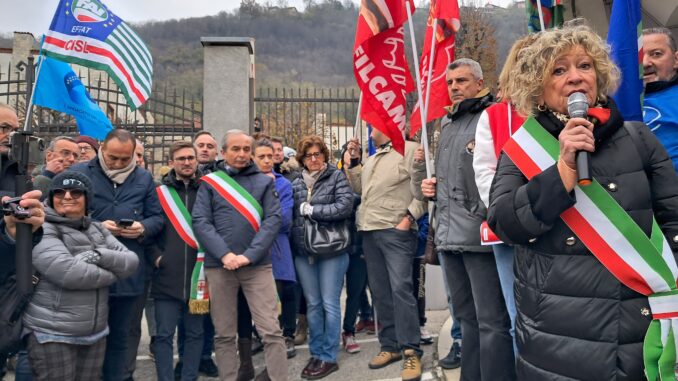 Diageo / Le voci dalla manifestazione. Cirio: «Ci batteremo contro la ricollocazione»