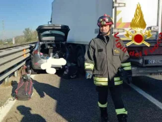 Tamponamento tra due camion e una macchina sulla tangenziale di Asti 2