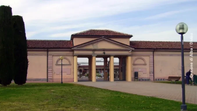 Autobus straordinari ad Alba per i cimiteri il 1° novembre per la commemorazione dei defunti