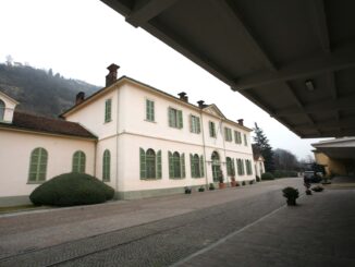 Diageo / Dai Savoia a alla multinazionale inglese, fino alla chiusura e ai licenziamenti. Ora si spera nella vendita.
