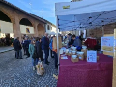 A Dogliani oggi con la Fiera dei santi torna in scena la cisrà 4