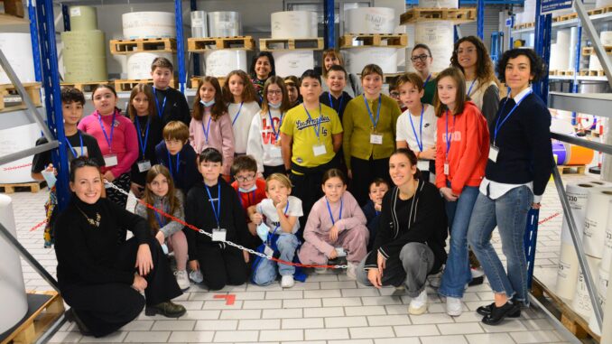 La Commerciale, i bambini di Barolo alla scoperta delle etichette del vino 2