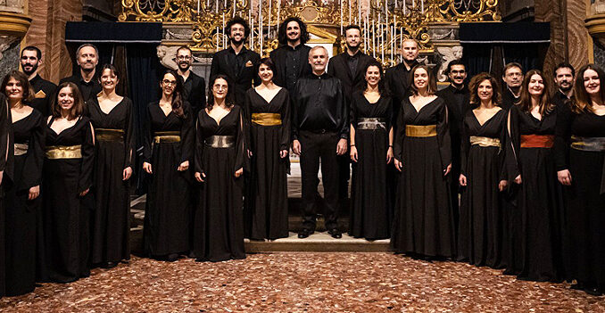 Doppio appuntamento al Politeama di Bra con il Coro da camera di Torino e la banda musicale Giuseppe Verdi
