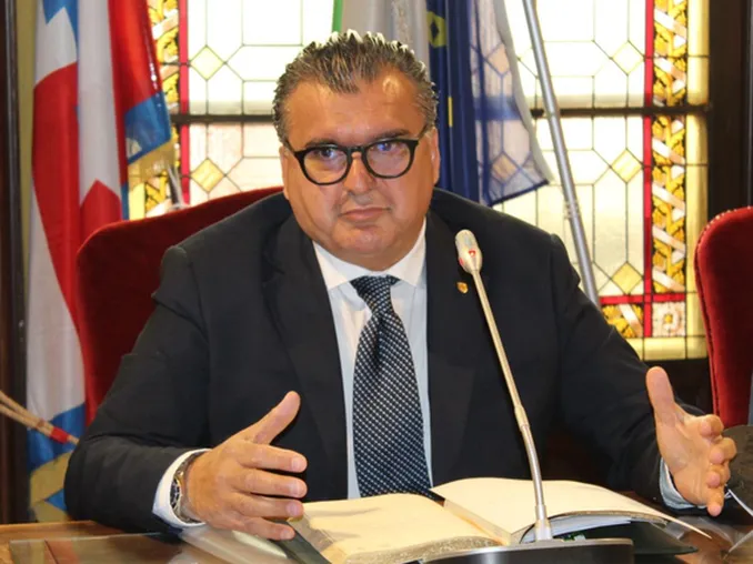 Daniele Sobrero (Lista Cirio) lascia il Consiglio comunale di Alba