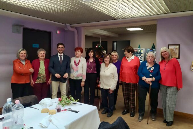 Festa di Natale della Terza Età per i Centri d’incontro albesi 4