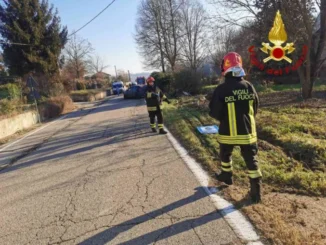 Auto esce di strada a Frinco e danneggia conduttura del gas 1
