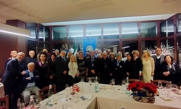 Conviviale del Rotary Club Canale Roero alla presenza di Sua Eccellenza Marco Brunetti Vescovo di Alba