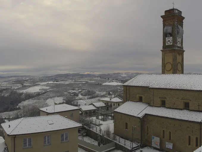 Previsioni del tempo: arriva la neve sulle Langhe