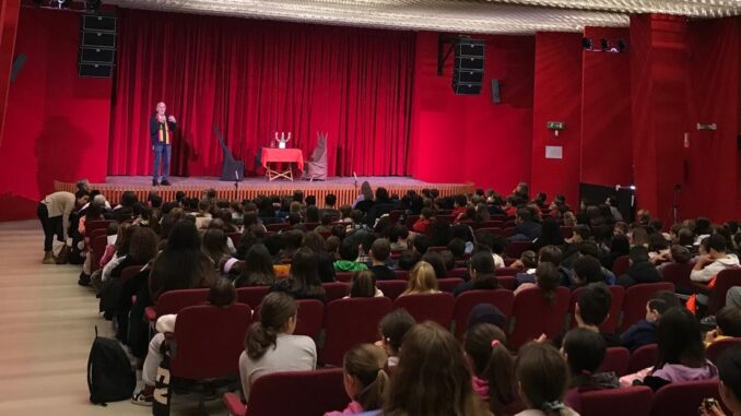 Magog: prevenire il bullismo giovanile con spettacoli teatrali