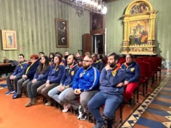 Trenta anni di tamburi e bandiere: il Borgo Patin e Tesor ricevuto in Comune ad Alba 3