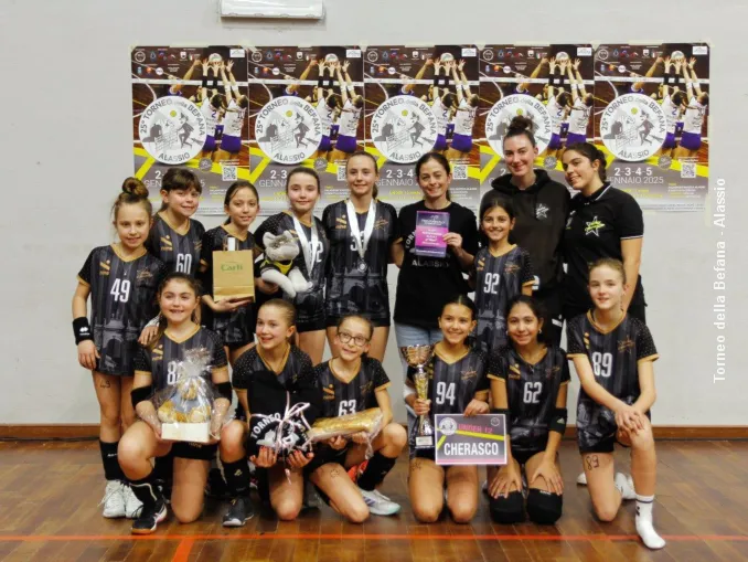 L’Alba volley vince il torneo della Befana di Alassio nella categoria Under 13, Cherasco secondo nell’Under 12