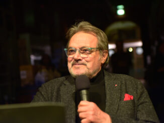 La lezione di Oliviero Toscani: «Ogni immagine ha un valore socio-politico, dalla notte dei tempi»