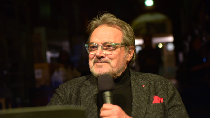 La lezione di Oliviero Toscani: «Ogni immagine ha un valore socio-politico, dalla notte dei tempi»