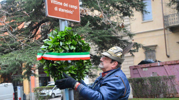 Giorno della memoria / Ad Alba la cerimonia nei giardini di via Roma (FOTO) 5