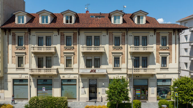 L'Associazione commercianti albesi compie 80 anni: ecco il nuovo logo