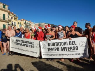 I Nuotatori del tempo avverso di Alba premiati al Cimento invernale
