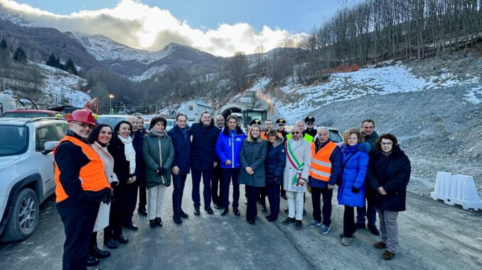 Il presidente Cirio e il sindaco di Limone Riberi al tunnel del Tenda per incontrare il nuovo ministro francese ai trasporti 2