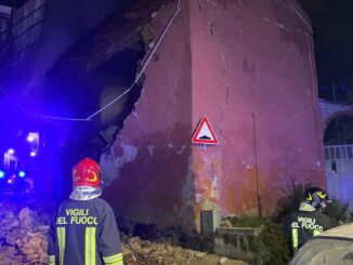 Esplosione nel Saluzzese, crolla parte di una casa: morto un disabile