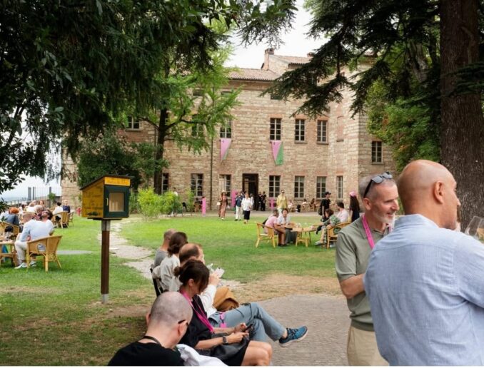 Panorama Monferrato vittoriosa ad Arte Fiera Bologna nel premio Flash art Italia 1