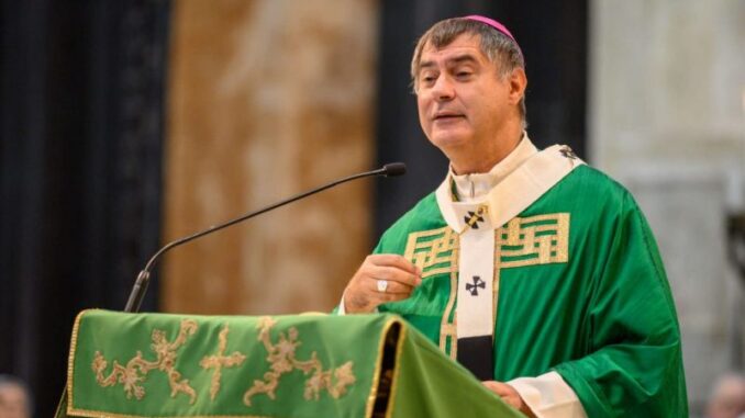 Cardinale Repole: «La Chiesa torinese sta pregando per il Papa»