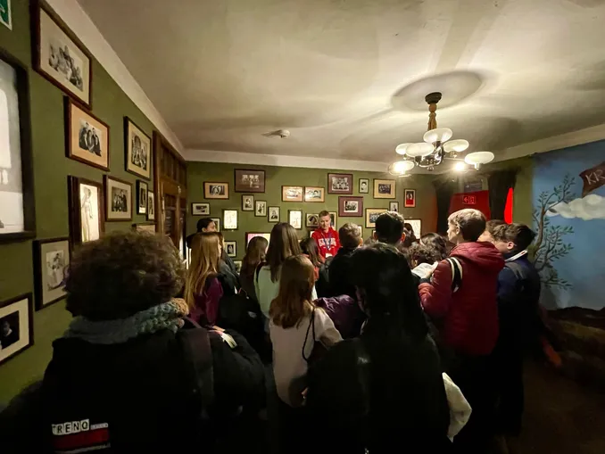 Gli studenti di Ceresole d'Alba hanno visitato Cracovia e Auschwitz con il Treno della memoria