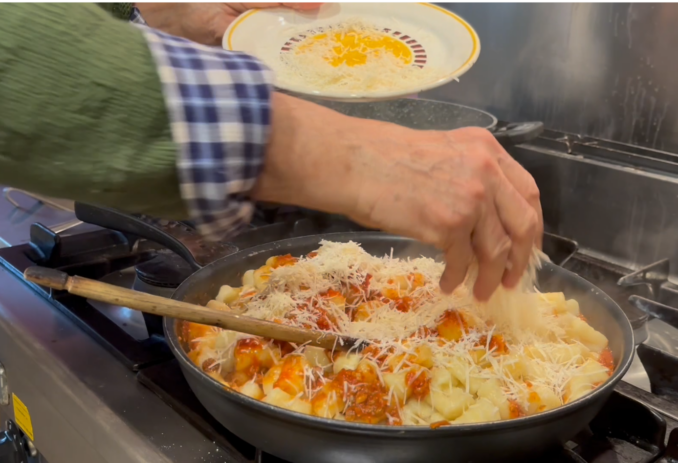 Custodi della tradizione: gli gnocchi al ragù piemontese di Enzo 2