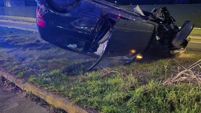 Guidava sotto l'effetto di alcol, si capotta in via Torino a Cuneo. Patente ritirata 1